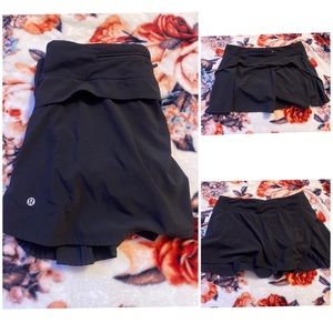 Black lulu skirt